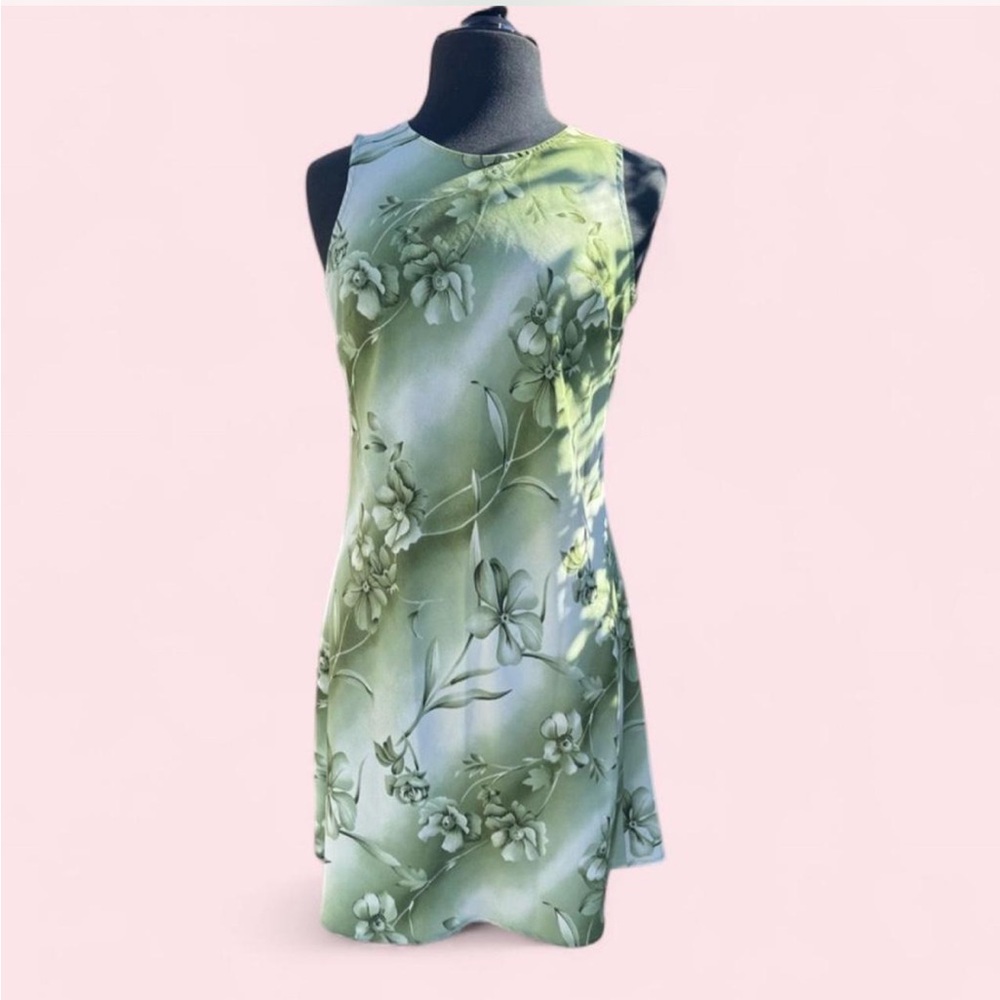 Vintage 90s Lisa Jo Floral Green Mini Shift Dress